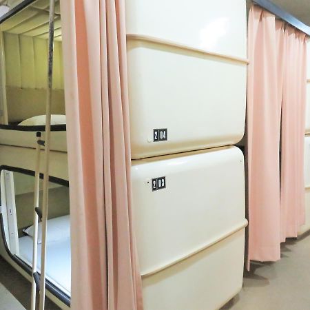 Capsule Hotel Honcho Sendai Ngoại thất bức ảnh