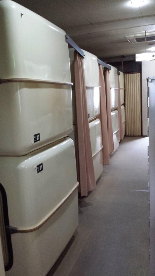 Capsule Hotel Honcho Sendai Ngoại thất bức ảnh
